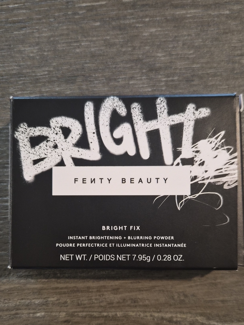 Fenty Beauty Bright Fix Instant Brightening & Blurring Powder - Bright (White)